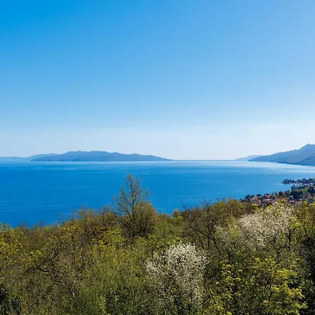 Ursula - 2 * Opatija